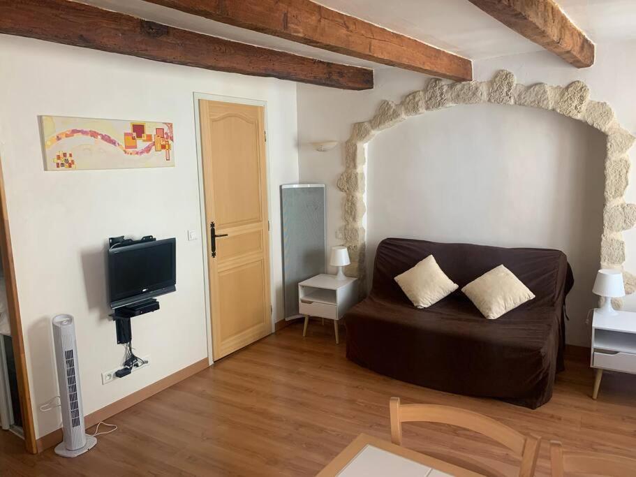 Village Apartment Isola